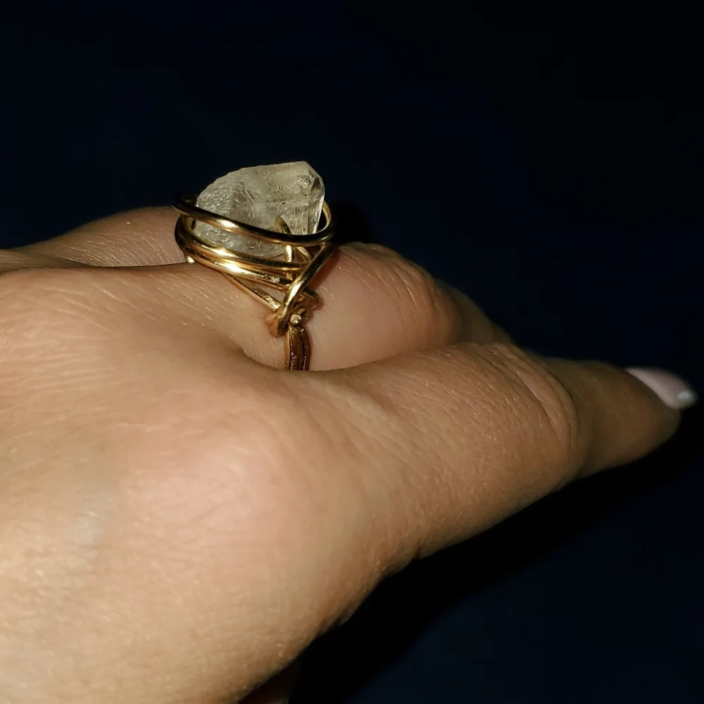 crystal gold wire‎ ring